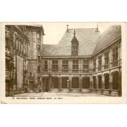 carte postale ancienne 18 BOURGES. Palais Jacques-Coeur la Cour 1932