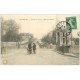 carte postale ancienne 18 BOURGES. Passage à niveau Butte d'Archelet 1919. Cantonnier ou Balayeur de rues
