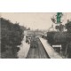 95 ENGHIEN-LES-BAINS. Sortie d'un train locomotive dans la Gare 1916