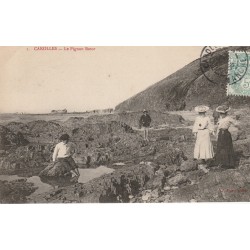 50 CAROLLES. Le Pignon Butor avec élégantes et chercheur de crustacés 1906
