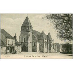 carte postale ancienne 18 DUN-SUR-AURON. L'Eglise et Café du Midi. Expédiée qu'en 1948...