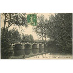 carte postale ancienne 18 JARS. Le Photographe sur le Pont de la Blettertre sur la Sauldre 1916
