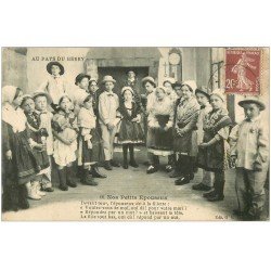 carte postale ancienne 18 LE BERRY. Nos Petits Epouseux. Noces jeux d'Enfants