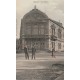 42 ROANNE. Belle animation devant le Théâtre
