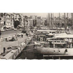 06 CANNES. Le Port avec yachts Quai Saint-Pierre 1961