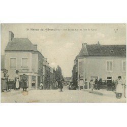 carte postale ancienne 18 MEHUN-SUR-YEVRE. Pont du Canal Rue Jeanne d'Arc vers 1917