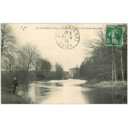 carte postale ancienne 18 SAINT-FLORENT. Le Moulin des Lavoirs 1914 bords du Cher avec promeneur