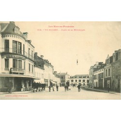 8 cpa 65 VIC-BIGORRE Place République et Seindrex Boulevard Nord Collège Mairie Postes Pont Eglise