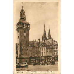 2 CPA 03 MOULINS. Voitures anciennes devant Jacquemart et Porte Lycée Banville 1905