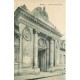 2 CPA 03 MOULINS. Voitures anciennes devant Jacquemart et Porte Lycée Banville 1905