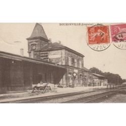 57 BOUZONVILLE. La Gare 1921 petite animation