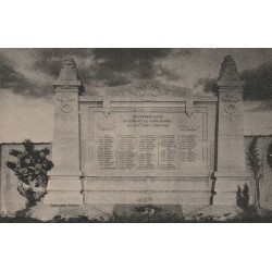 58 SAINT-HONORE-LES-BAINS. Monument aux Morts de la grande Guerre 1925