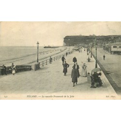 3 cpa 76 FECAMP. Promenade Jetée, Salle Abbés Musée et Plage 1907-19-03