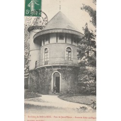 55 BAR-LE-DUC. Parc de Jean d'Heurs Porte de Lisle-en-Rigault animation 1908