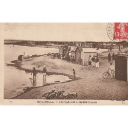 14 RIVA-BELLA. Les Cabines à Marée Haute avec cyclistes 1928
