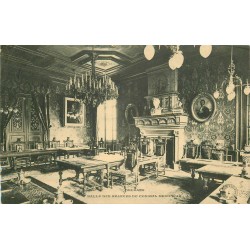 3 cpa 45 ORLEANS. Salle Conseil municipale, Kiosque Musique sur Boulevard et bas-relief Jeanne d'Arc
