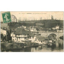 carte postale ancienne 19 UZERCHE. Les Tanneries et le Pont Neuf vers 1909