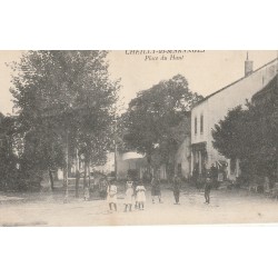 71 CHEILLY-LES-MARANGES. Place du Haut bien animée 1917