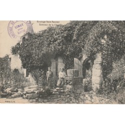 78 ERMITAGE SAINT-SAUVEUR. Extérieur de la Chapelle avec enfants 1915