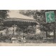 08 SEDAN. Enfants devant le Kiosque du Jardin Botanique 1909
