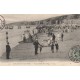 62 BOULOGNE-SUR-MER. La Plage bien animée avec ses cabines de bains 1906