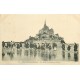 50 MONT-SAINT-MICHEL. Pèlerinage traversant les Grèves vers 1910