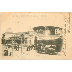 63 LA BOURBOULE. Fiacres devant les Etablissement des Thermes 1901