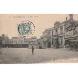 80 ALBERT. Attelage devant Le Familistère sur la Place d'Armes 1907