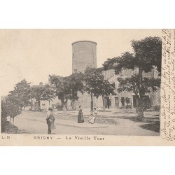 69 GRIGNY. La Vieille Tour animation Place du Marché 1904