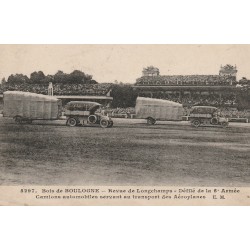 Paris 16° BOIS DE BOULOGNE. Revue de Longchamps, défilé camions transport des Aéroplanes 1919
