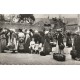 72 FRESNAY-SUR-SARTHE. Le Marché aux Fruits vers 1900