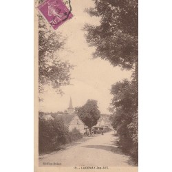 58 LUCENAY-LES-AIX. Entrée du Village 1933