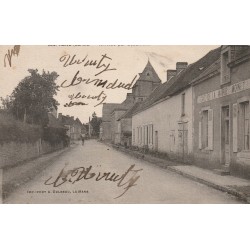 72 RENE. Café de la Mairie Moinet à l'arrivée par Beaumont 1926