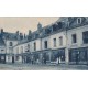 72 LA CHARTRE-SUR-LE-LOIR. Place de la République Boucherie Coiffeur Librairie Tabac et Comptoir d'Escompte