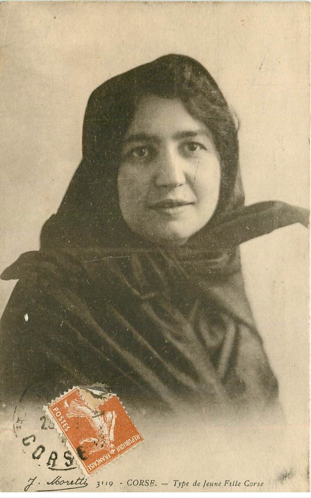 20 TYPE CORSE. Jeune Fille. Edition Moretti à Bastia