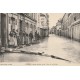 91 CORBEIL. Passerelles et barque Rue du 14 Juillet inondée en 1910