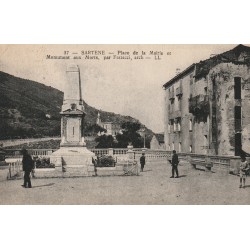 20 SARTENE. Monument aux Morts par Fratacci Place de la Mairie vers 1920