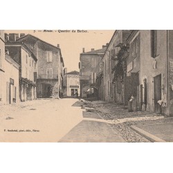47 MEZIN. Quartier du Barben avec Boulangerie au fond