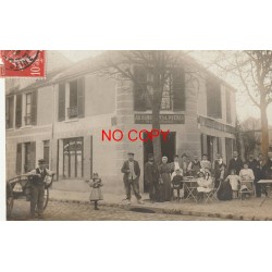 93 NOISY-LE-SEC. Café Hôtel Restaurant "Au Rond Point de l'Avenir" 75 rue Merlan vers 1909 Photo carte postale Rare