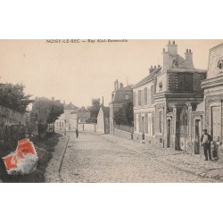 93 NOISY-LE-SEC. Rue Abel-Bonnevalle animation 1907