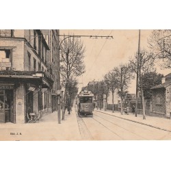 93 NOISY-LE-SEC. Café Hôtel "Au Signal d'Arrêt" et tramway avenue Gallieni 1939