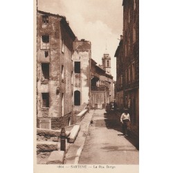 Corse 20 SARTENE. Rue Borgo animée