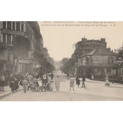 93 NOISY-LE-SEC. Hôtel des Voyageurs Carrefour rue de la Gare, de la Forge et Boulevard de la République