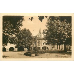 4 x cpa 47 SOS. Cornières Place Président Fallières, Eglise de Gueyze...