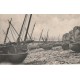80 SAINT-VALERY-SUR-SOMME. Bateaux de Pêcheurs échoués à marée basse 1905