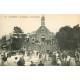 44 LA BAULE. Sortie de Messe de la Chapelle