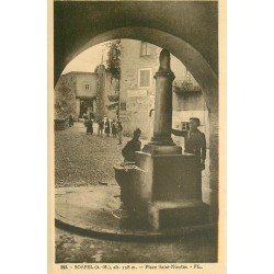 06 SOSPEL. La Fontaine Place Saint-Nicolas bien animée
