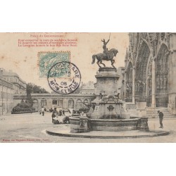 2 cpa 54 NANCY. Statue René II Place Saint-Epvre et Arc Triomphe Place Carrière 1906-1910