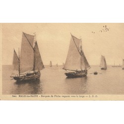 59 MALO-LES-BAINS. Barques de Pêche voguant vers le large 1925