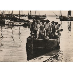 Photo cpsm grand format 29 TREBOUL. Retour de Pêche 1949